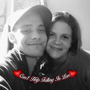 Meet your Posher, Caitlin